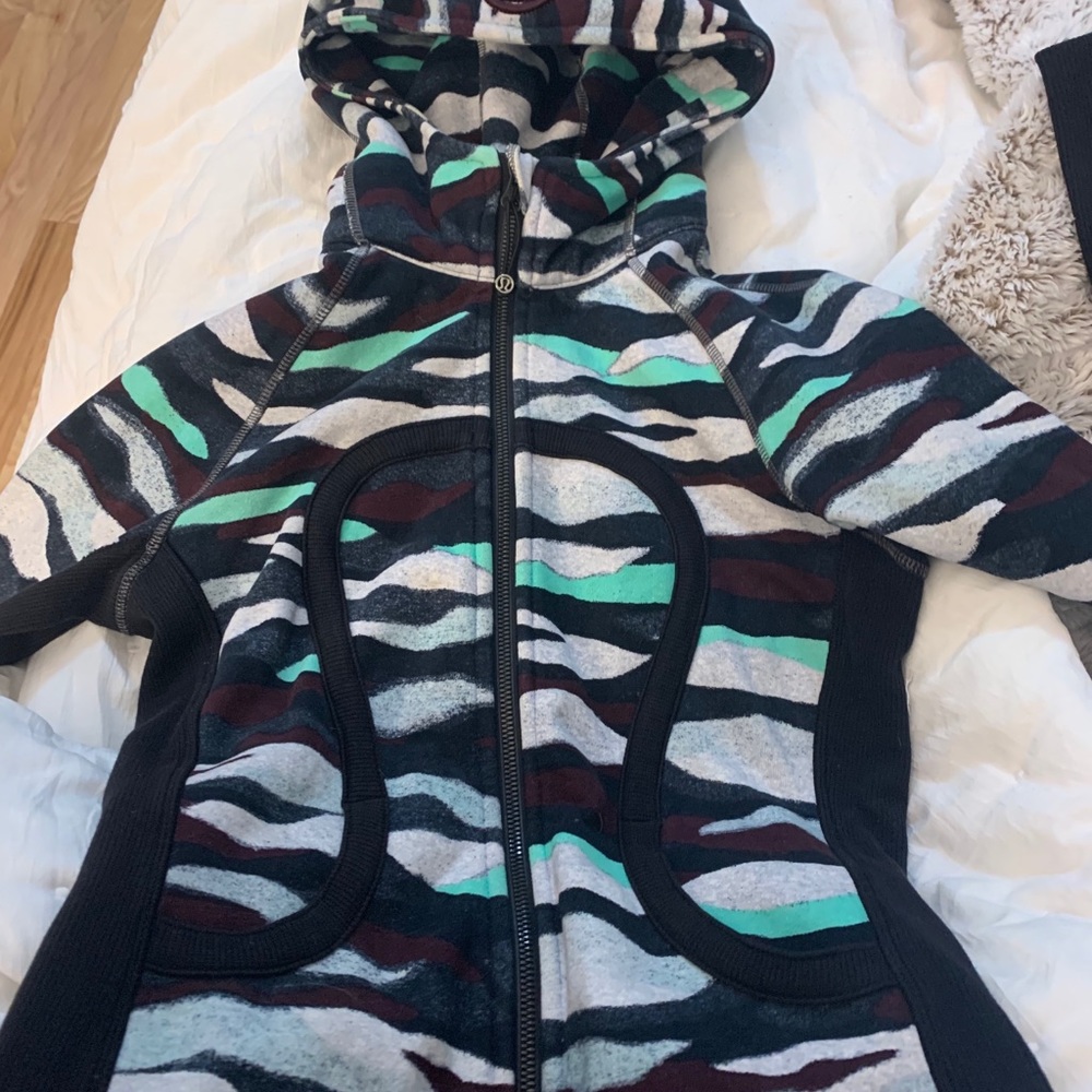 lululemon scuba jacket!